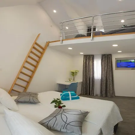 Old Town 1 Guest house *